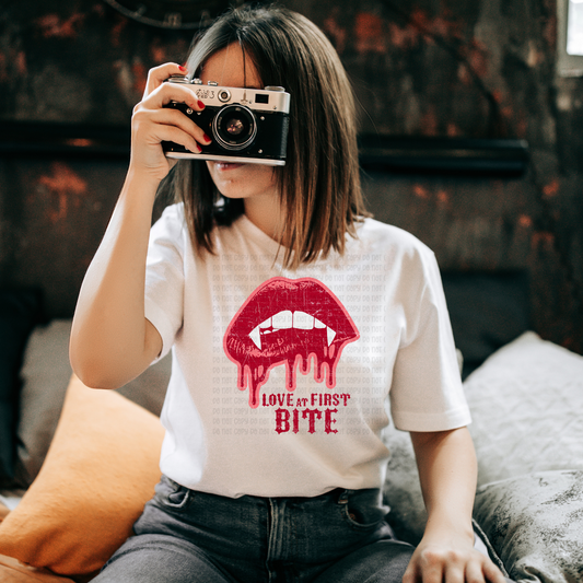 Love at first bite distressed - DTF